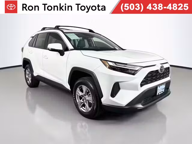 2025 Toyota Rav4 XLE