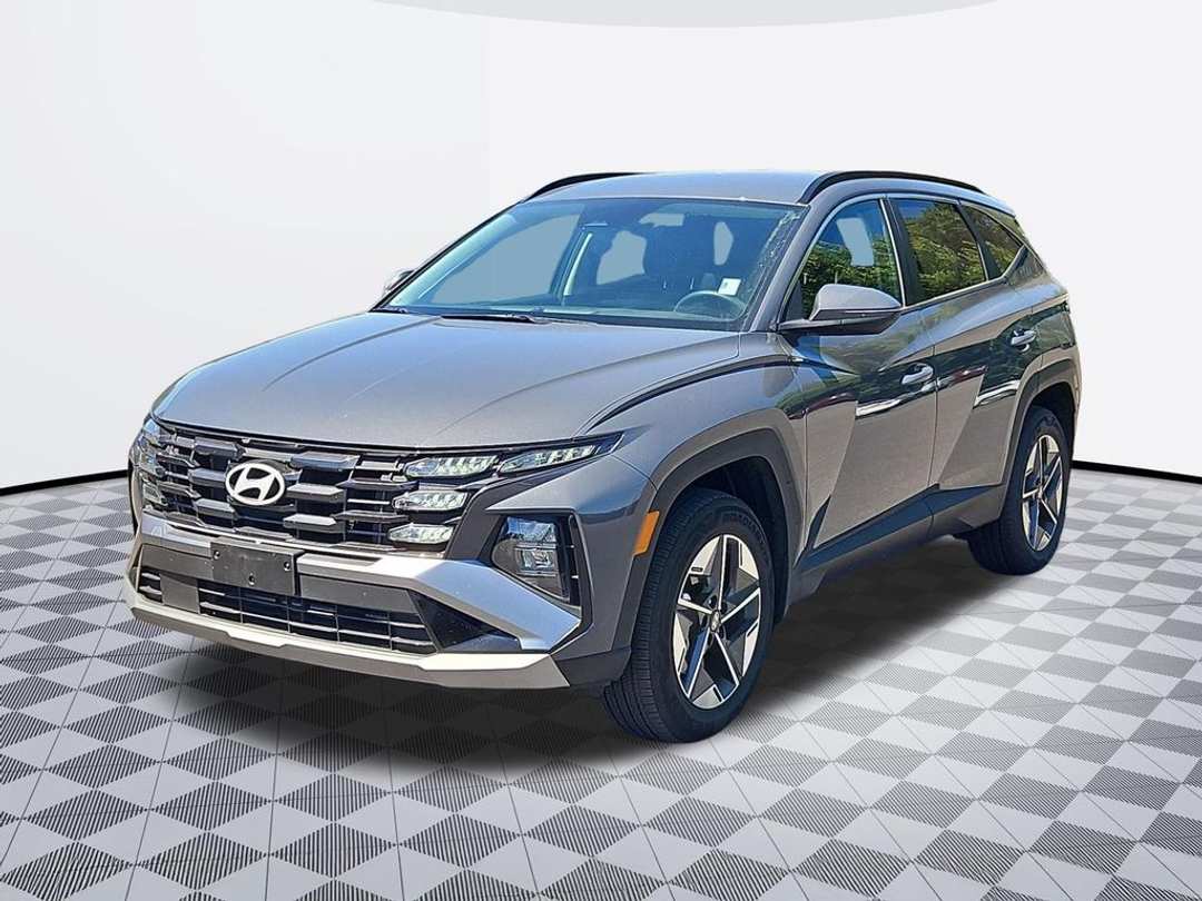 2026 Hyundai Tucson Hybrid SEL Convenience - Image 2