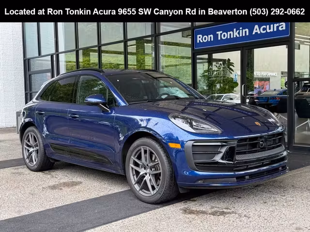2025 Porsche Macan T