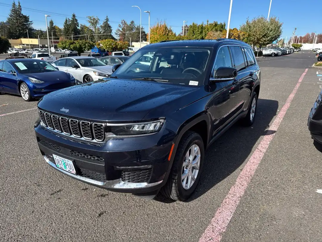 2024 Jeep Grand Cherokee L Limited - Image 3