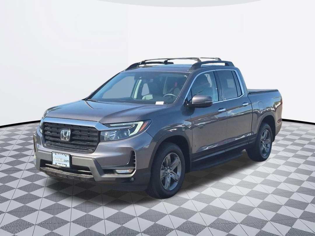2022 Honda Ridgeline RTLE - Image 2