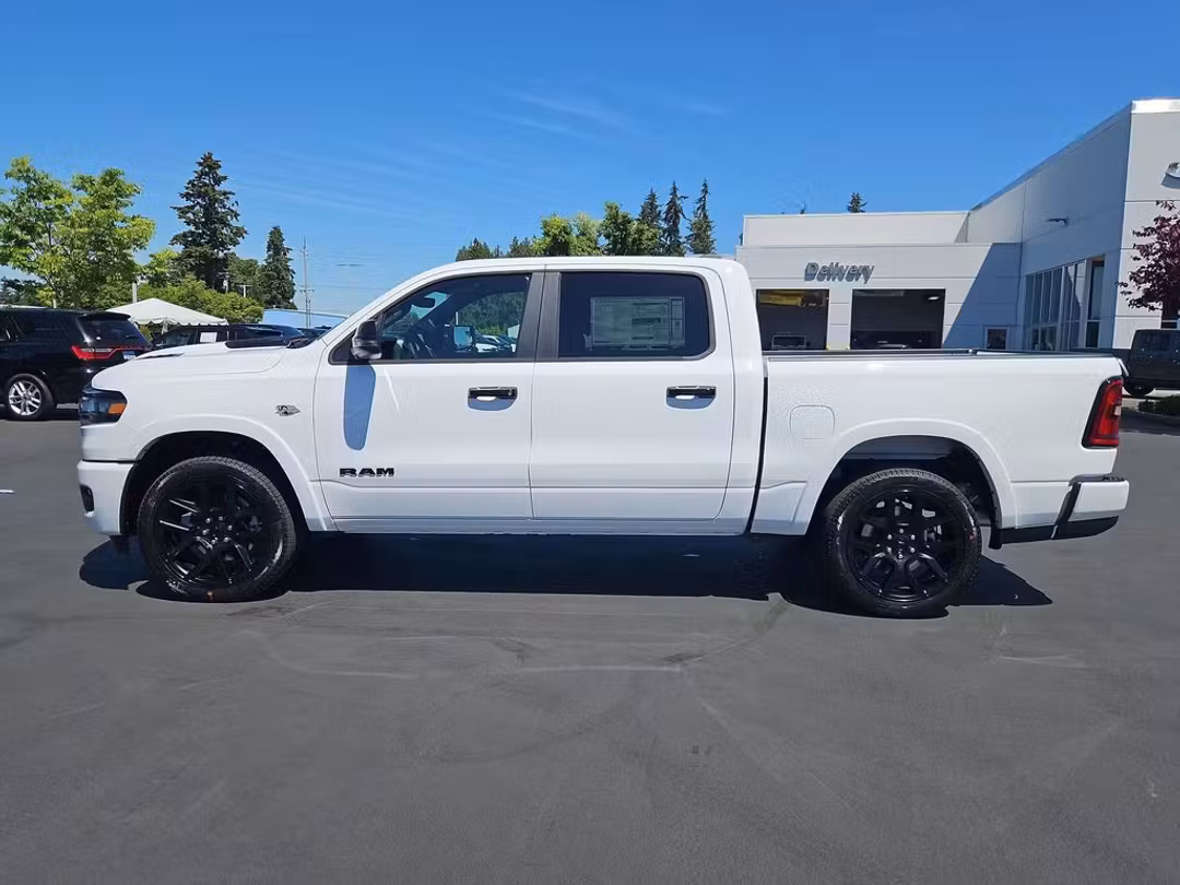 2026 Ram 1500 Laramie - Image 3