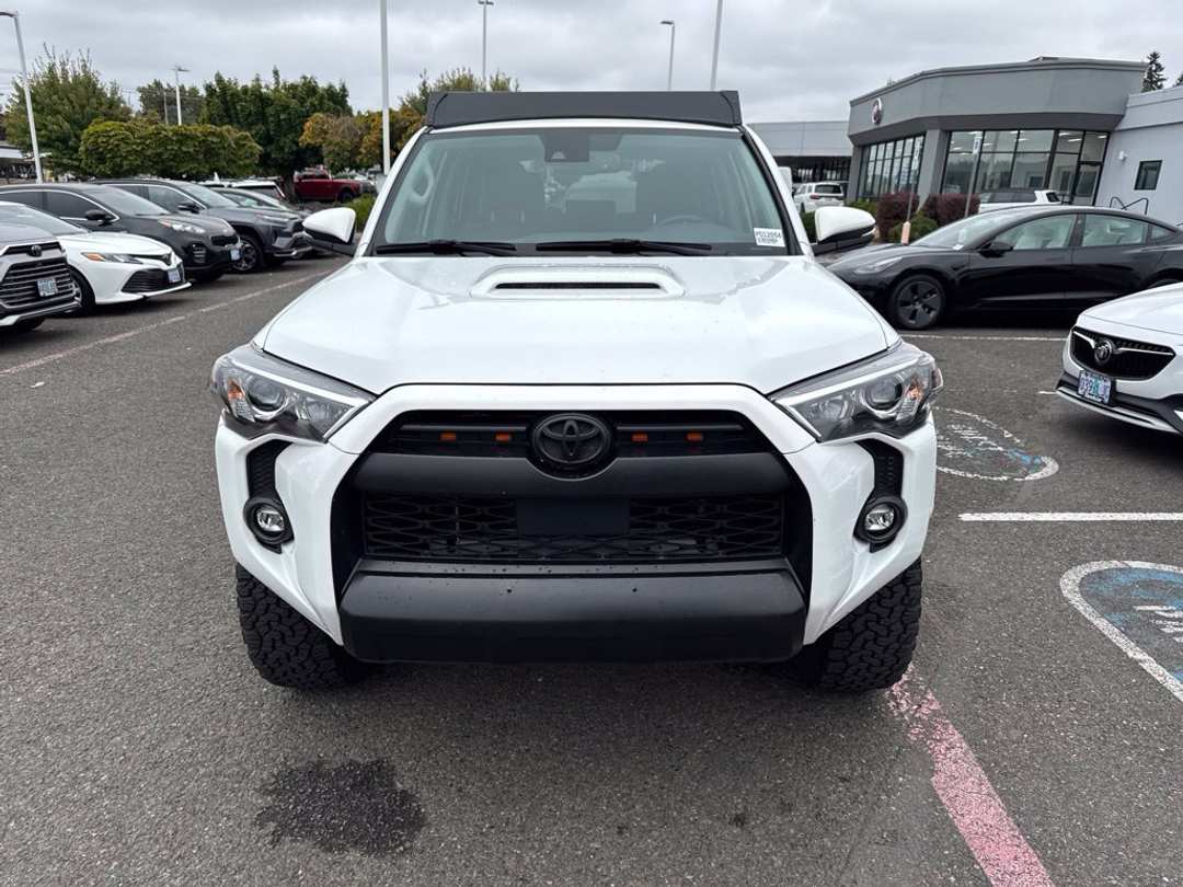 2022 Toyota 4Runner TRD OffRoad Premium - Image 2