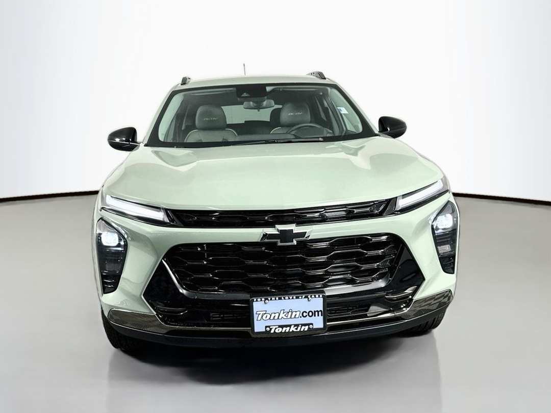 2026 Chevrolet Trax ACTIV - Image 2