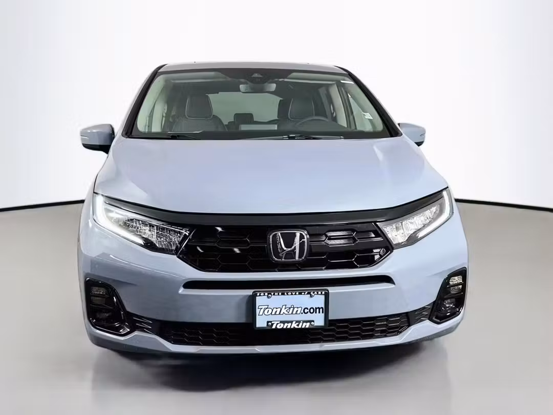 2026 Honda Odyssey Elite - Image 2
