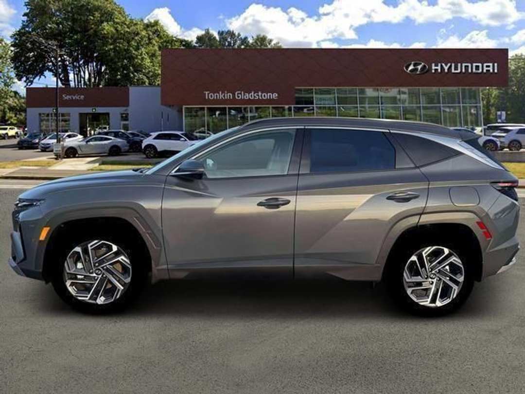 2026 Hyundai Tucson Hybrid Limited - Image 3