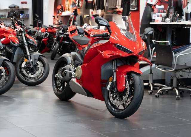 2026 Ducati Panigale V4