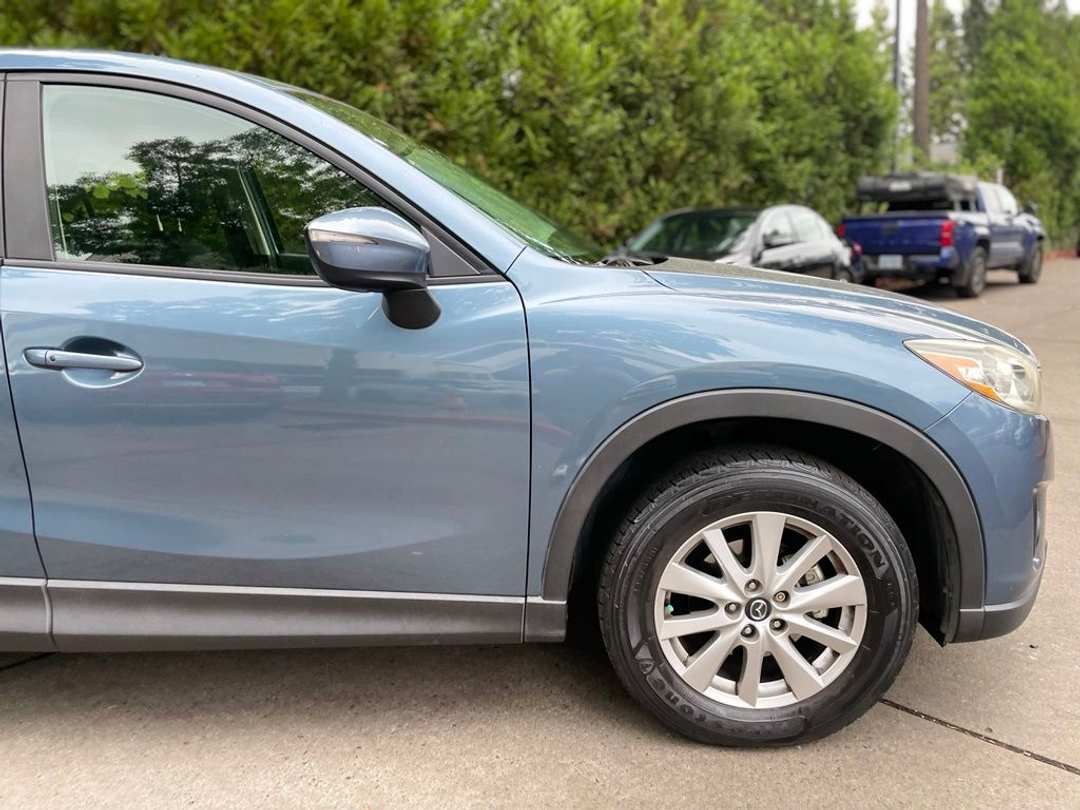 2015 MAZDA CX-5 Touring - Image 2