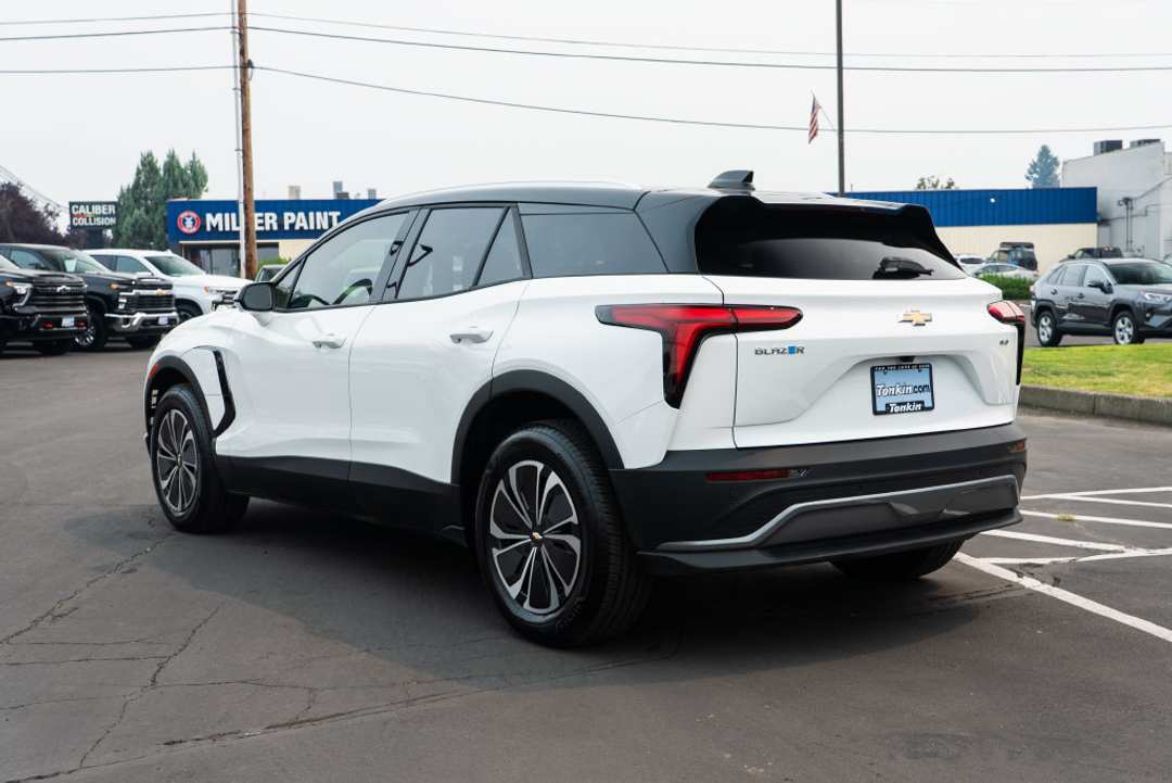 2025 Chevrolet Blazer Ev LT - Image 2
