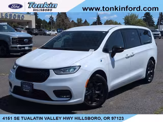 2024 Chrysler Pacifica Hybrid Select S Appearance
