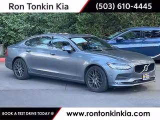 2018 Volvo S90 T6 Momentum