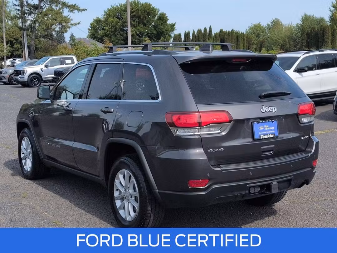 2021 Jeep Grand Cherokee Laredo E - Image 3