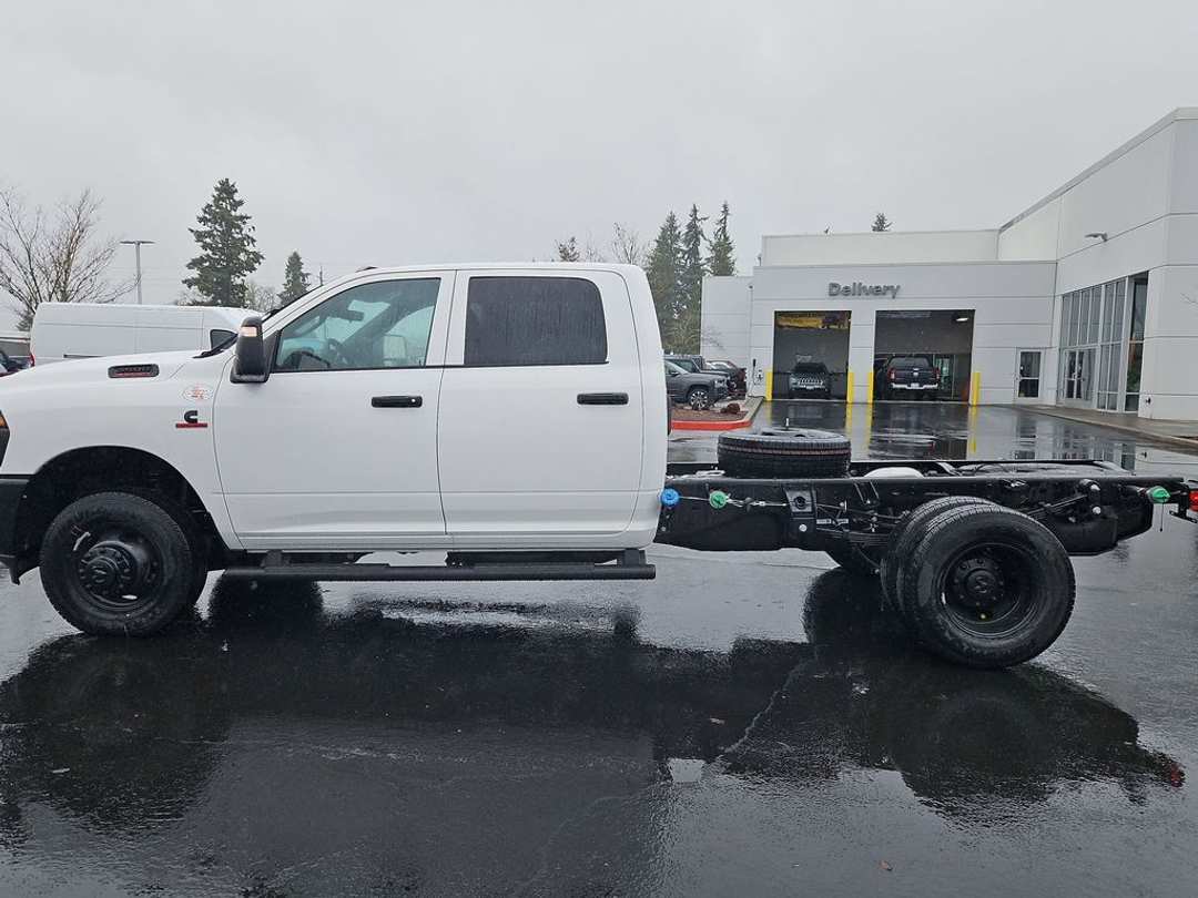 2026 Ram 3500HD Tradesman - Image 3