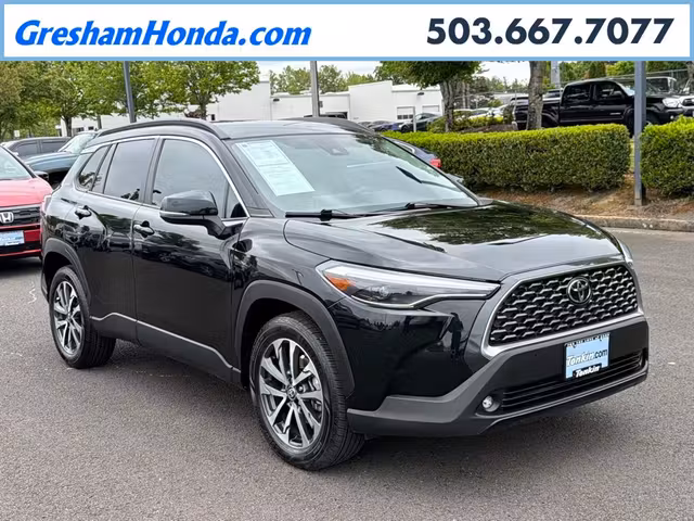 2022 Toyota Corolla Cross XLE
