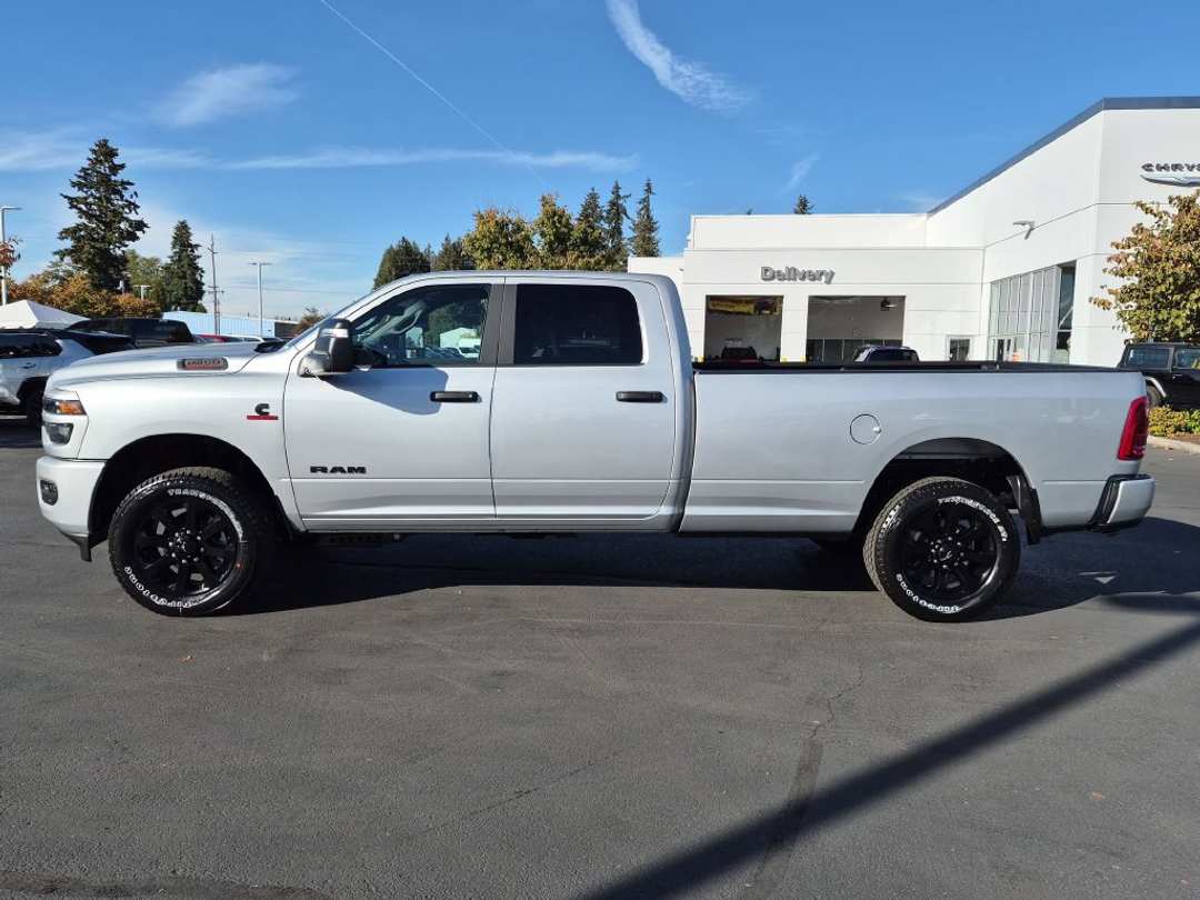 2027 Ram 3500 Big Horn - Image 3