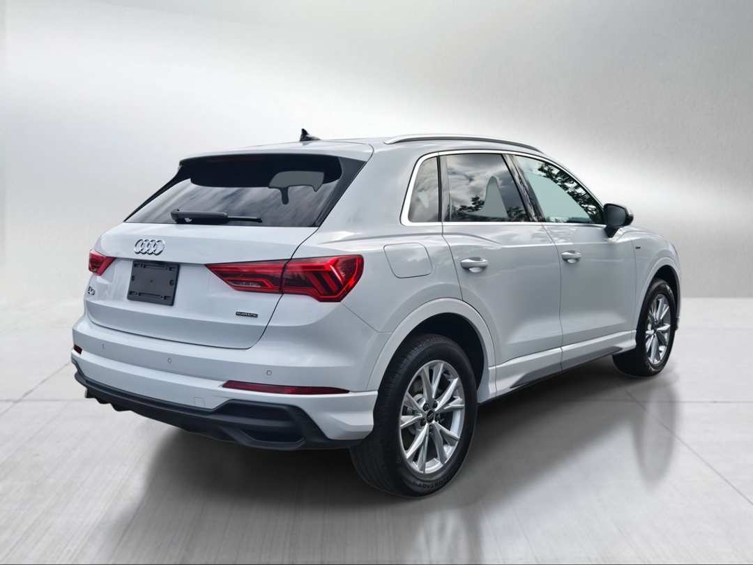 2025 Audi Q3 Premium - Image 3