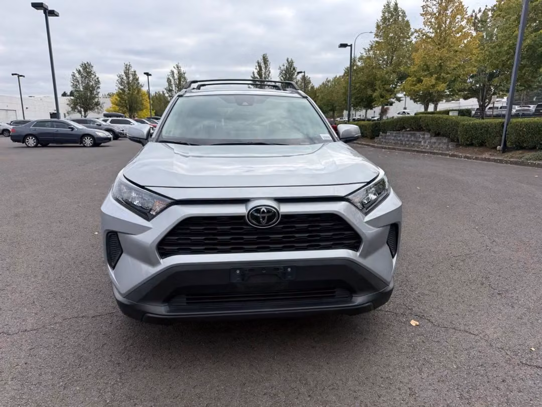 2019 Toyota Rav4 LE - Image 2