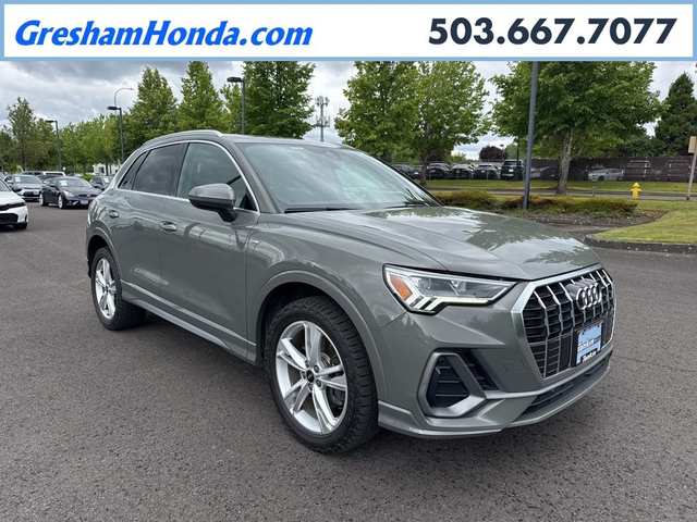 2023 Audi Q3 Premium Plus