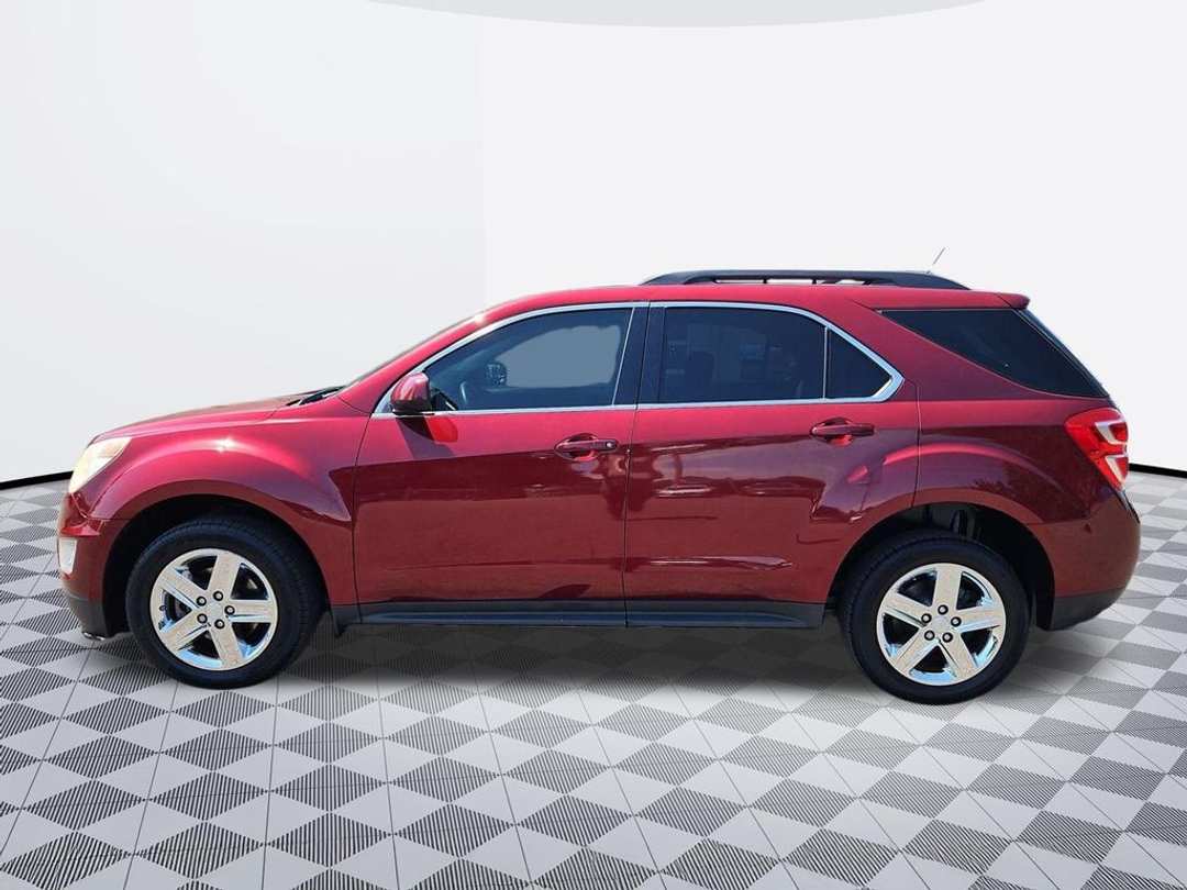 2016 Chevrolet Equinox LT - Image 3