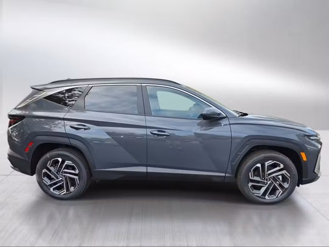 2026 Hyundai Tucson SEL - Image 2