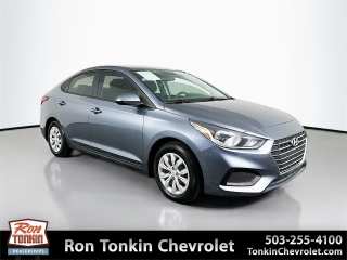 2020 Hyundai Accent SE