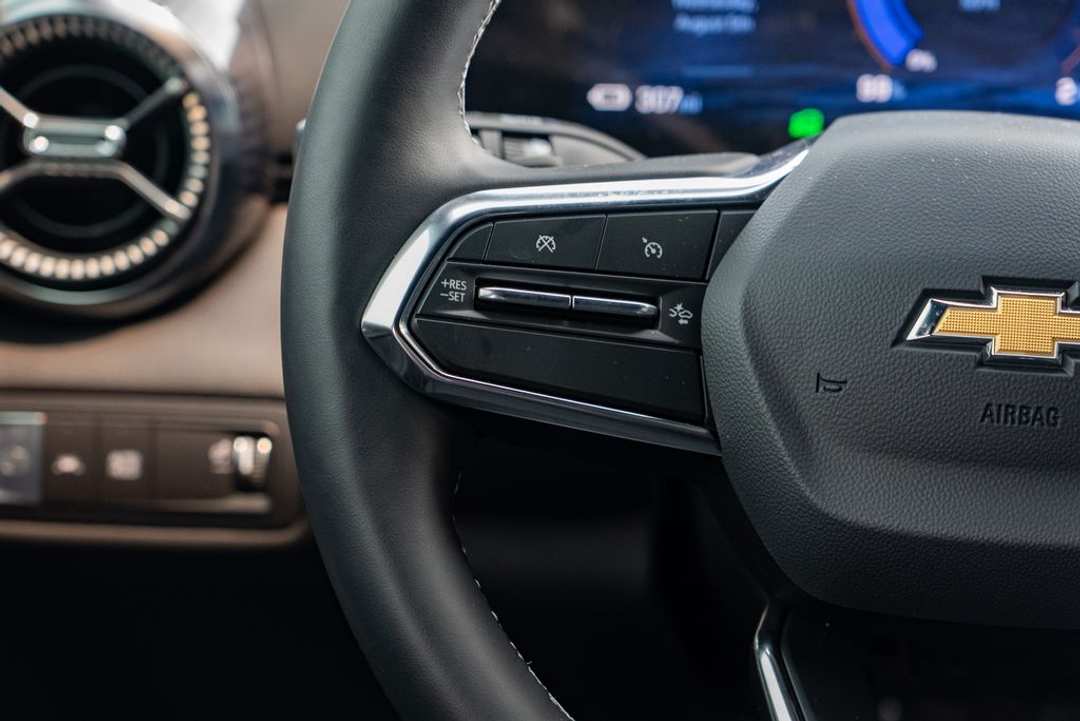 2025 Chevrolet Blazer EV LT - Photo 15