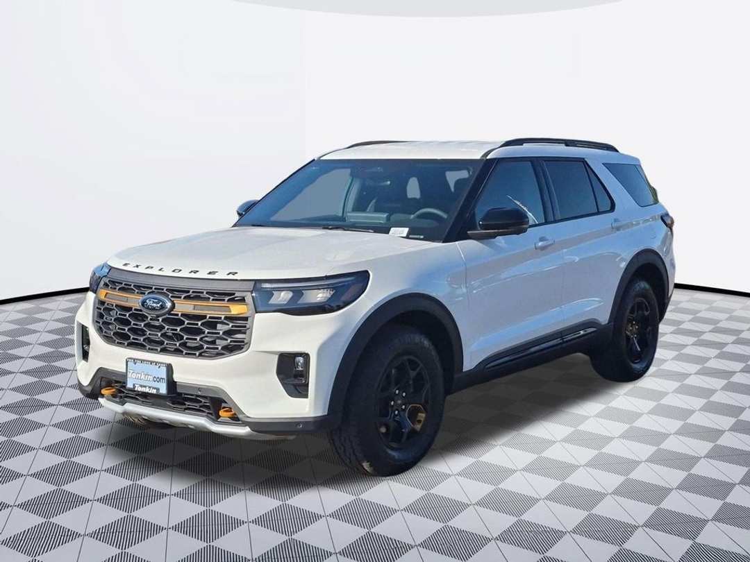 2026 Ford Explorer Tremor - Image 2