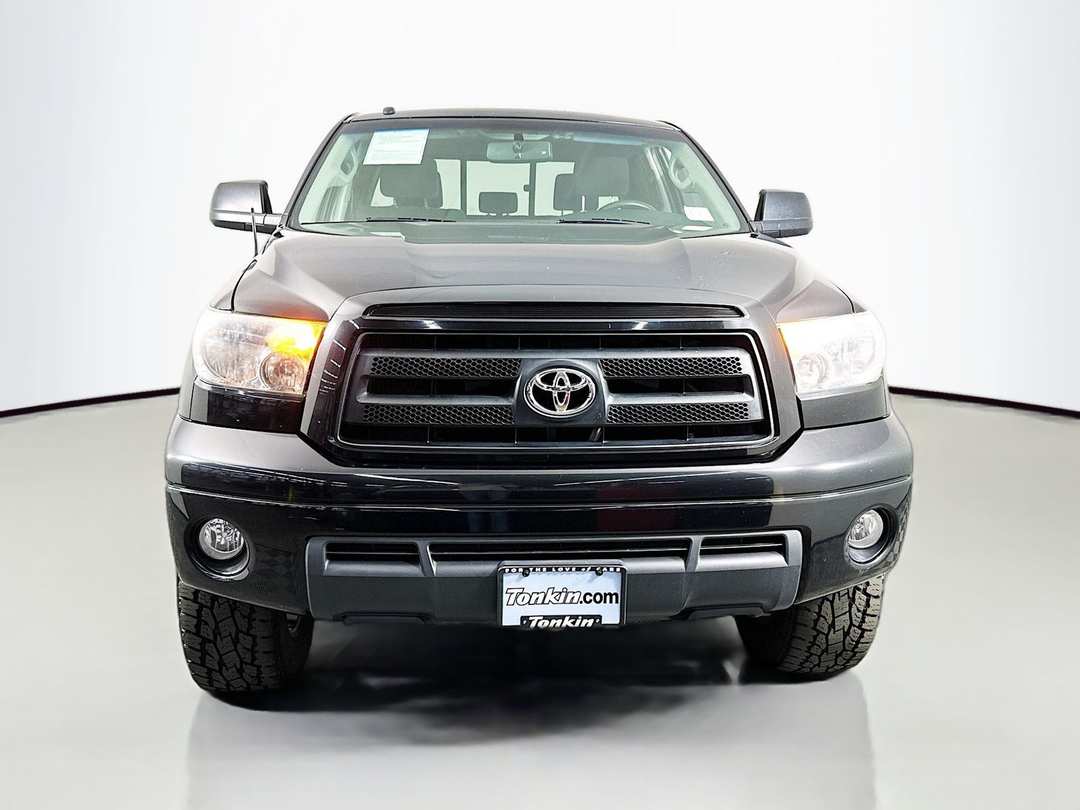 2010 Toyota Tundra Grade - Image 2