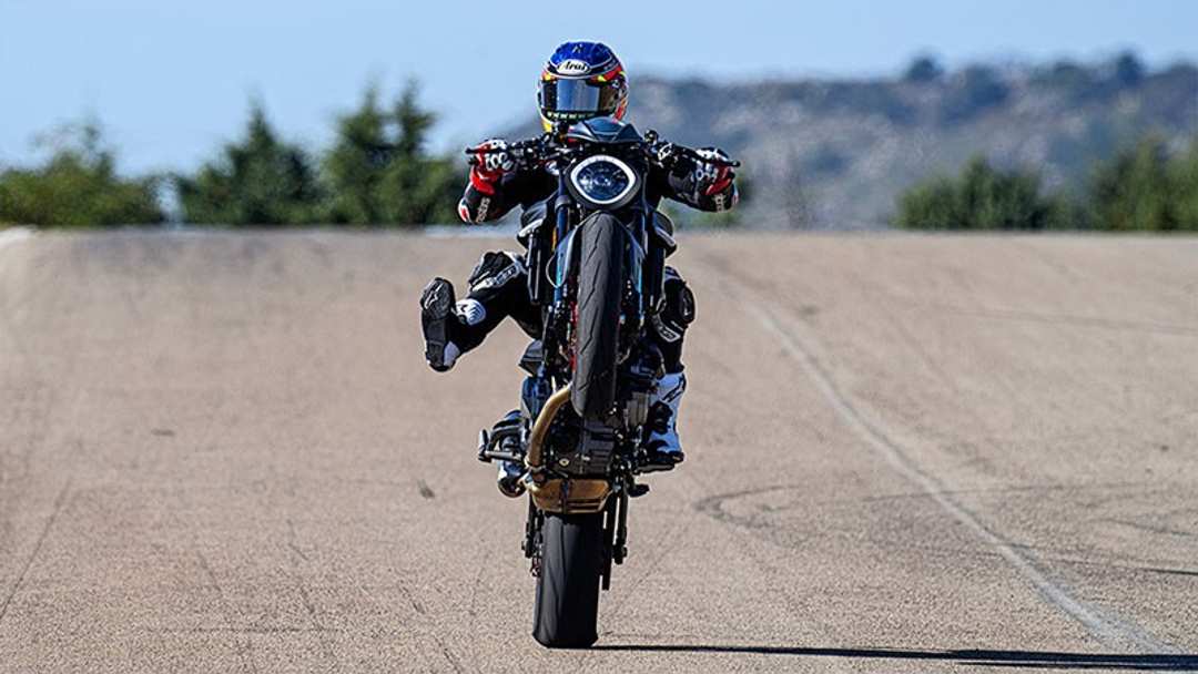 2022 Ducati Monster + - Image 2