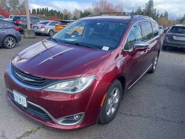 2018 Chrysler Pacifica Hybrid Limited