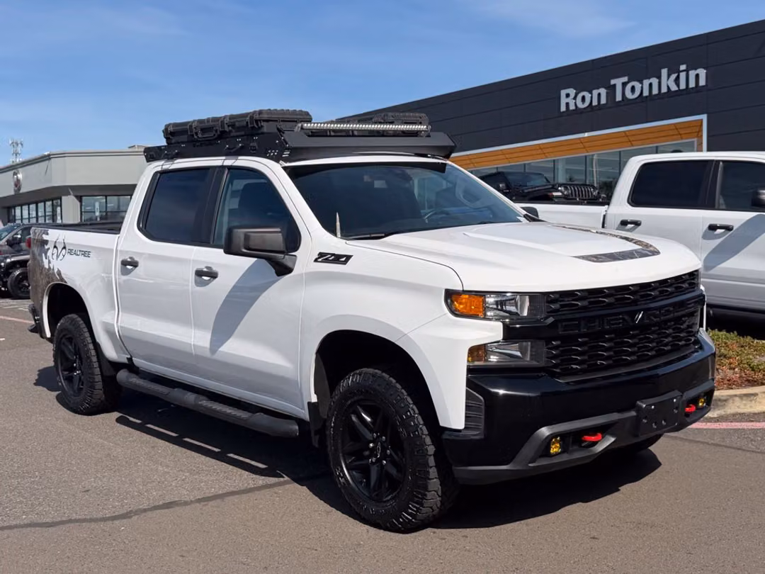 2021 Chevrolet Silverado 1500 Custom Trail Boss - Image 2