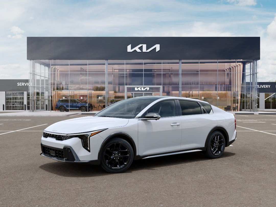 2026 Kia K4 GTLine Turbo - Image 3