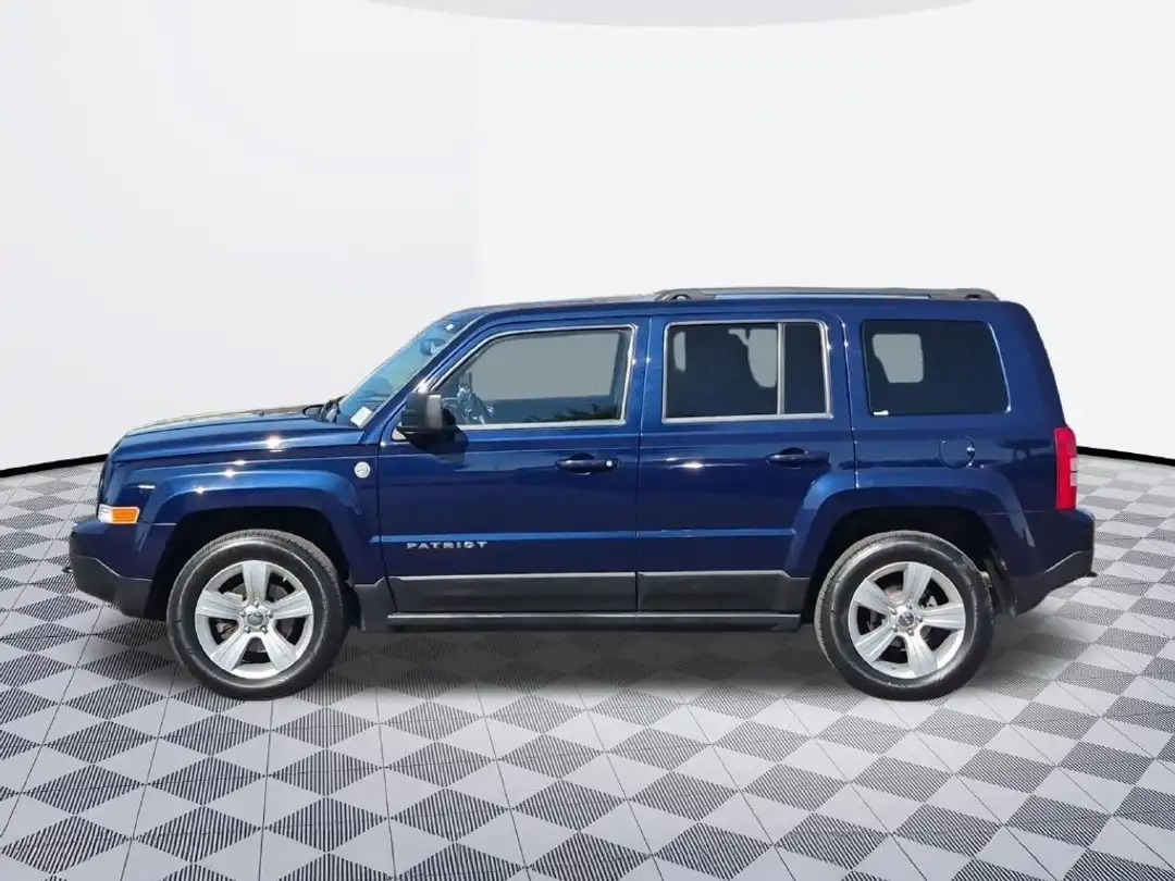 2012 Jeep Patriot Latitude - Image 3