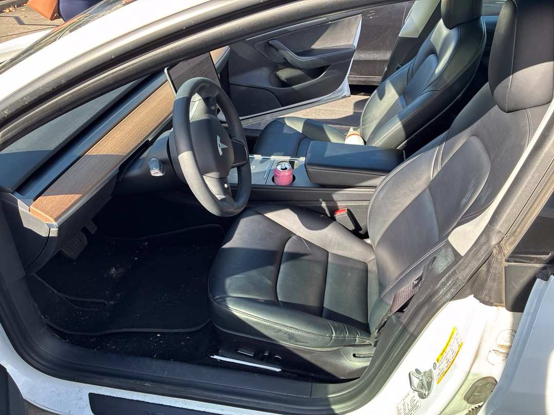 2021 Tesla Model 3 Long Range - Image 3