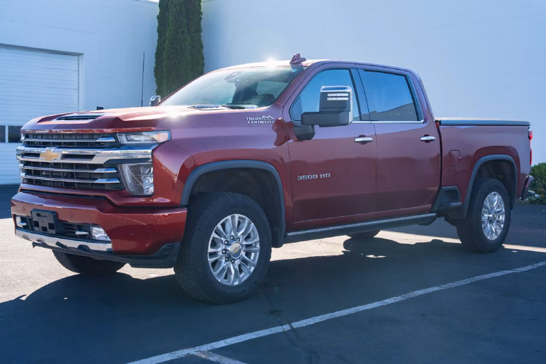 2023 Chevrolet Silverado 3500Hd High Country - Image 3