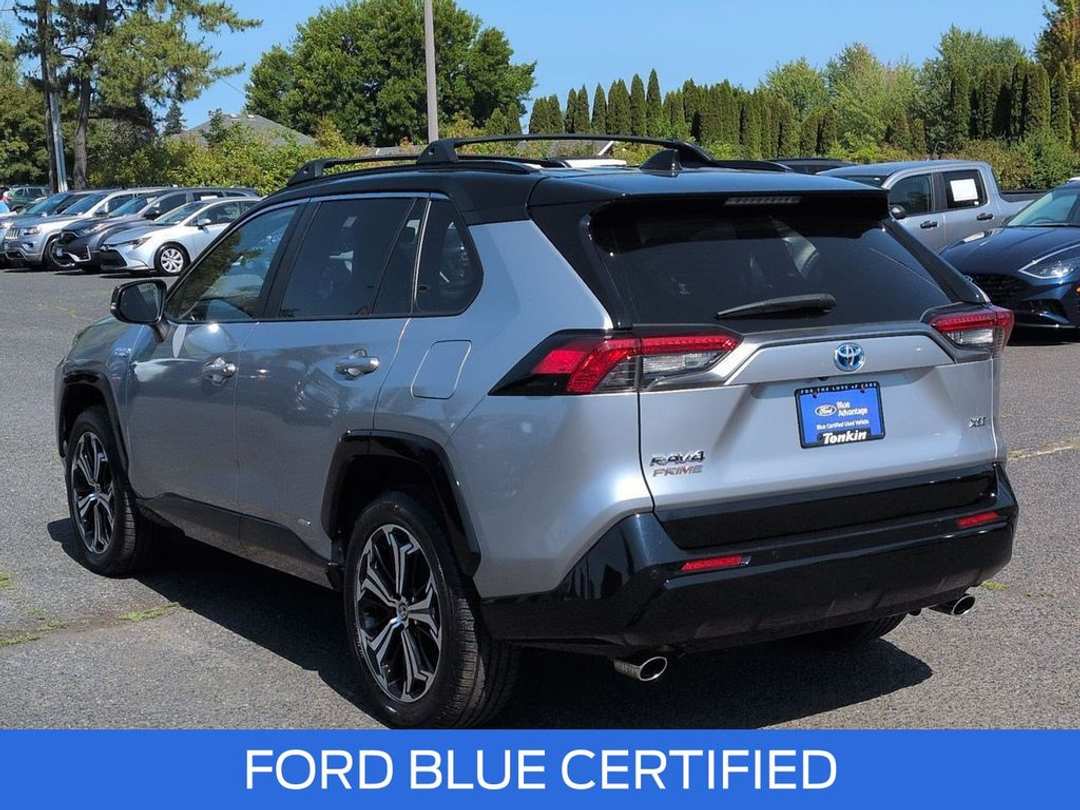 2021 Toyota Rav4 Prime XSE - Image 3