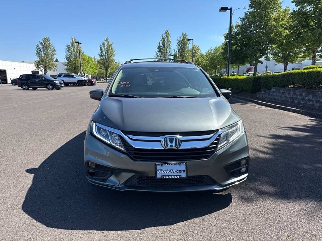 2018 Honda Odyssey EXL - Image 2