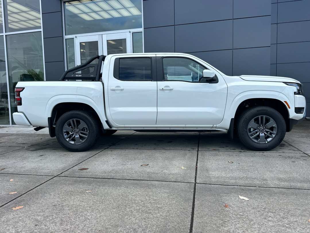 2026 Nissan Frontier SV - Image 3