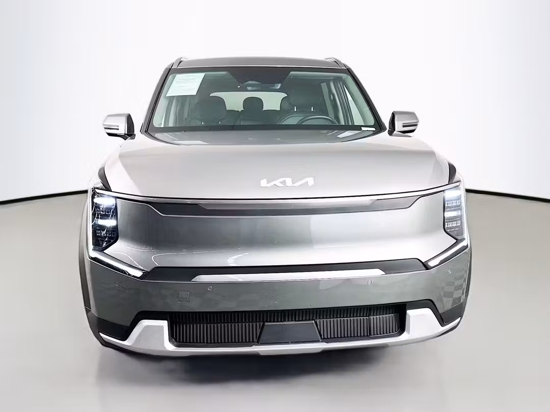 2024 Kia Ev9 Wind - Image 2