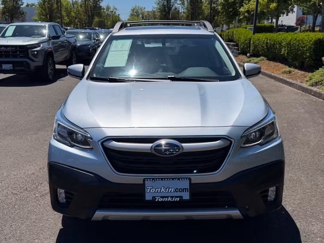2021 Subaru Outback Limited - Image 3