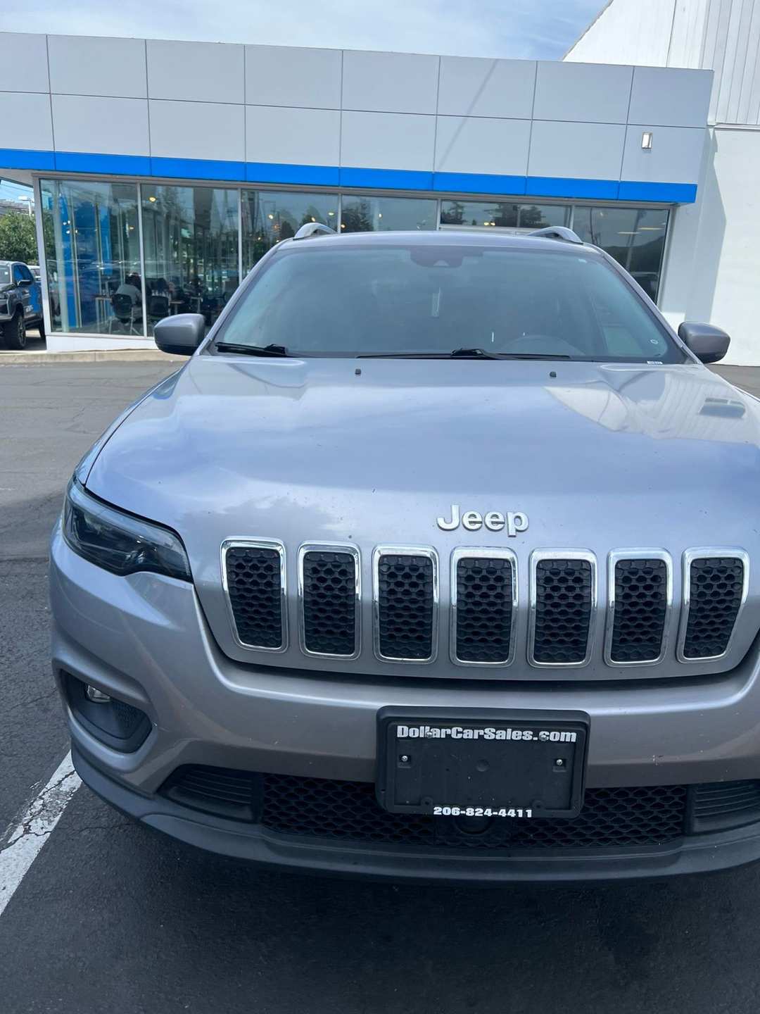 2021 Jeep Cherokee Latitude Plus - Image 3