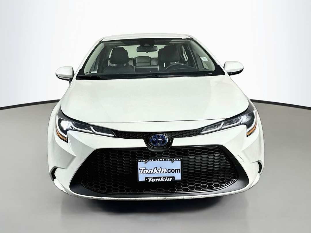 2021 Toyota Corolla Hybrid LE - Image 3