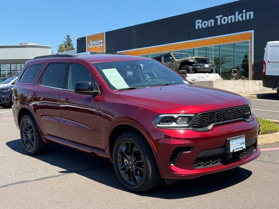 2023 Dodge Durango GT - Image 2