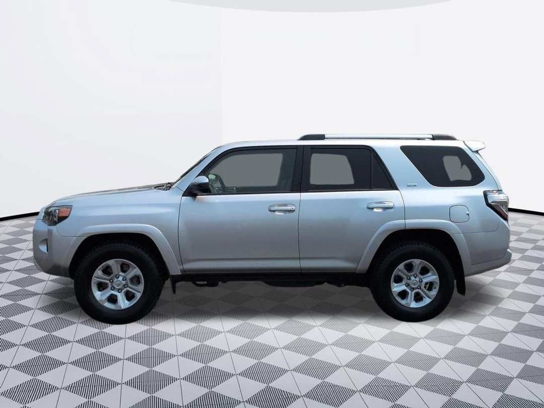 2021 Toyota 4Runner SR5 - Image 2