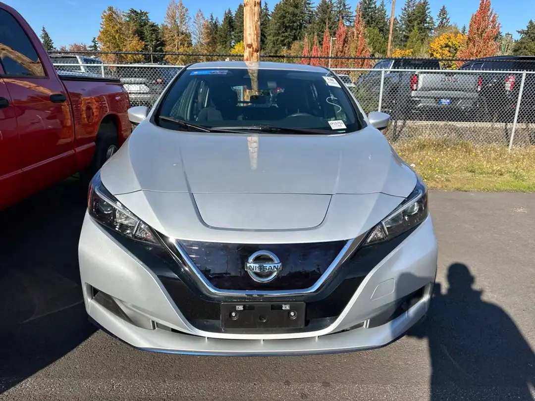 2022 Nissan LEAF S Plus - Image 2