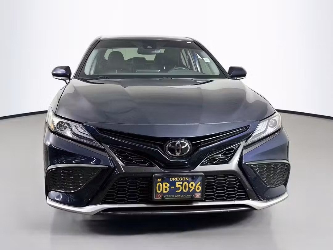 2022 Toyota Camry XSE - Image 3