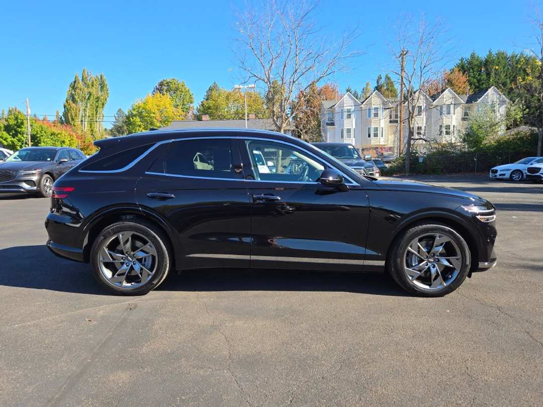 2025 Genesis Electrified Gv70 Advanced - Image 3
