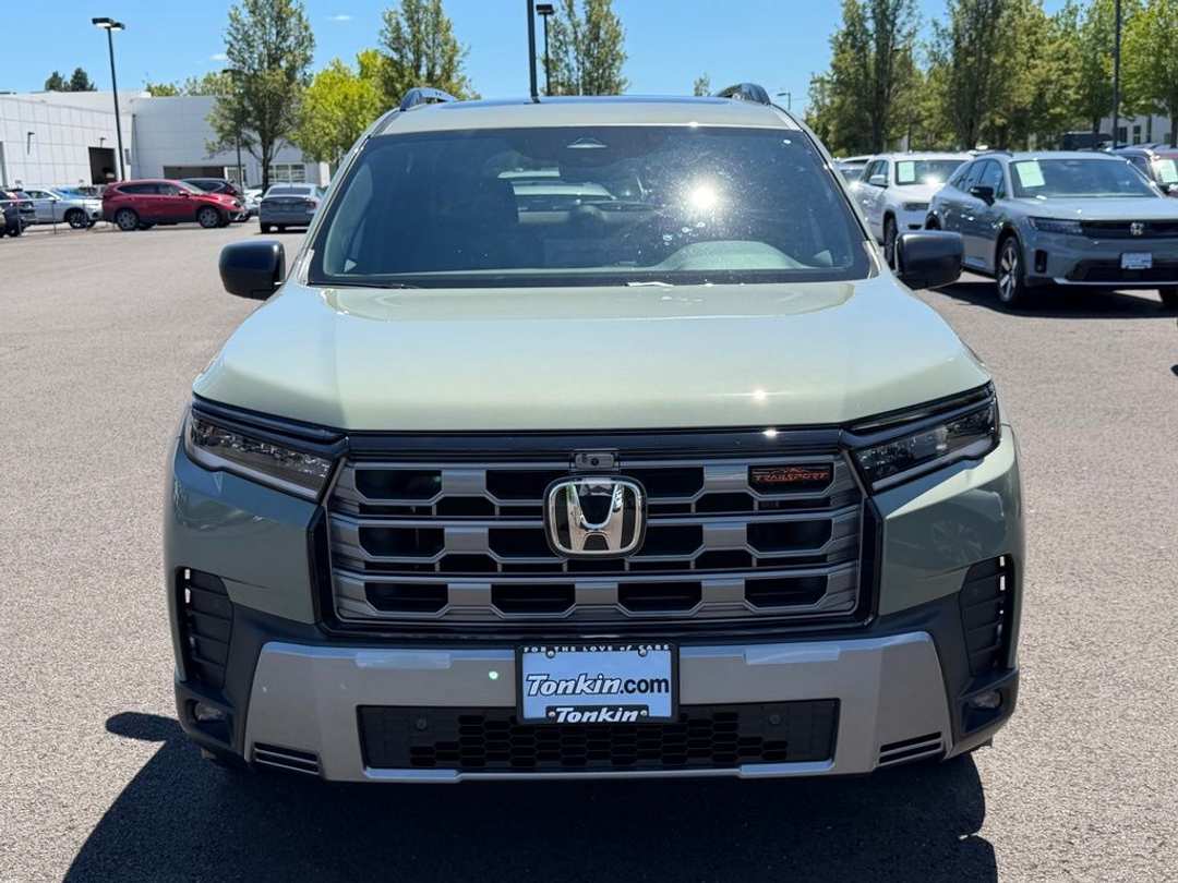 2026 Honda Pilot TrailSport - Image 3