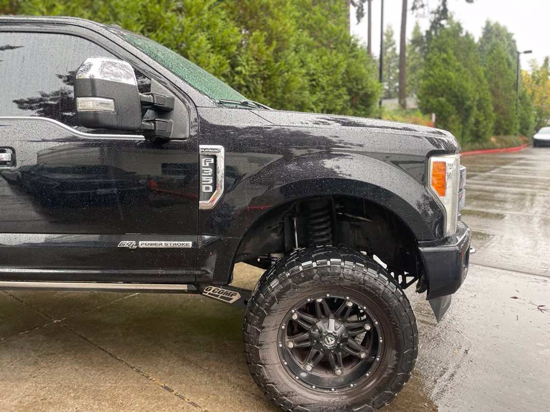 2017 Ford F-350Sd Platinum - Image 2