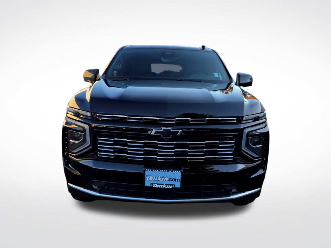 2026 Chevrolet Suburban High Country - Image 3